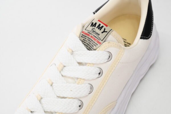 Mihara Yasuhiro White And White Yellow - Image 3
