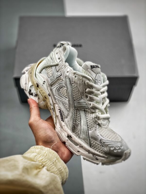 Balenciaga Runner Light Grey - Image 3