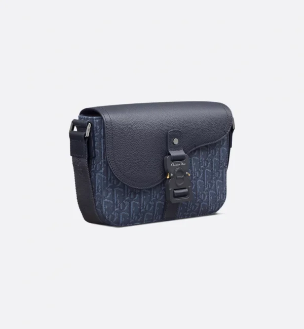 Christian Dior Small Saddle Messenger Bag with Flap - Image 3