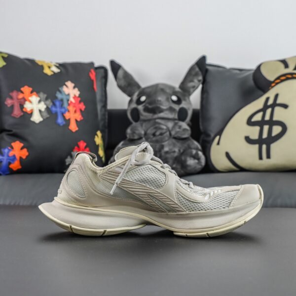 Balenciaga Circuit Sneakers - Image 2