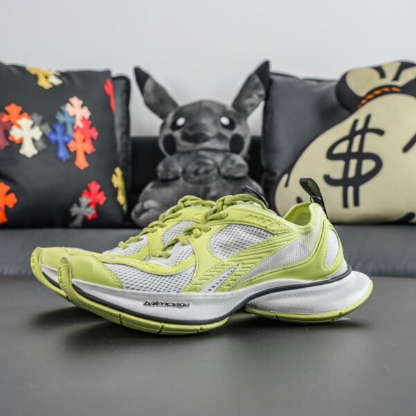 Balenciaga Circuit Sneakers 12.5 - Image 4