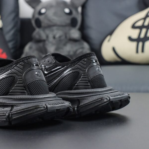 Balenciaga 3xl Black - Image 4