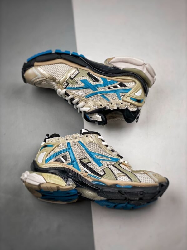 Balenciaga Runner Black/Blue - Image 2