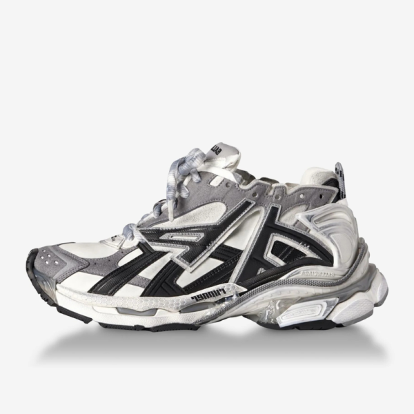 Balenciaga Runner 7.5