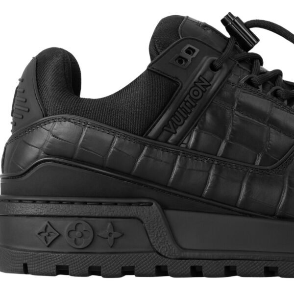 LV Trainer Maxi Sneaker Black - Image 3