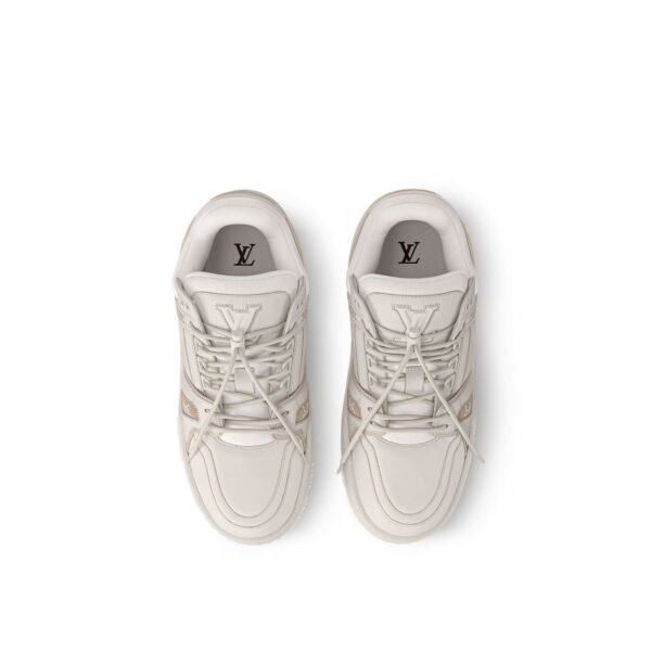LV Trainer Maxi Sneaker Creme - Image 4