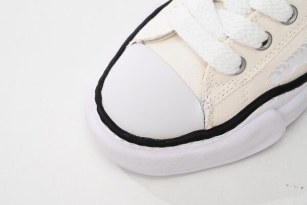 Mihara Yasuhiro White And White And Black Stripes - Image 6