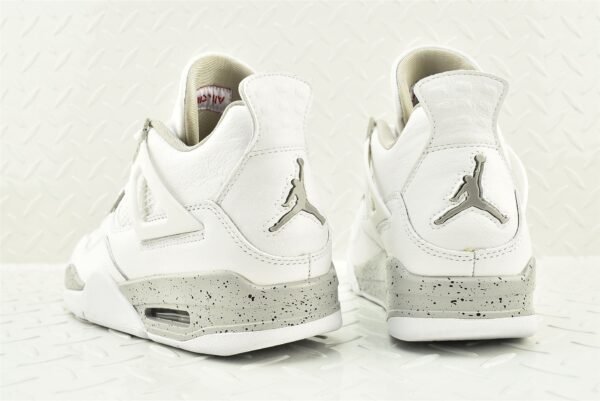 Air Jordan 4 „White Oreo“ - Image 8