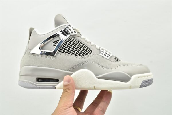 Air Jordan 4 WMNS "Frozen Moments" - Image 8
