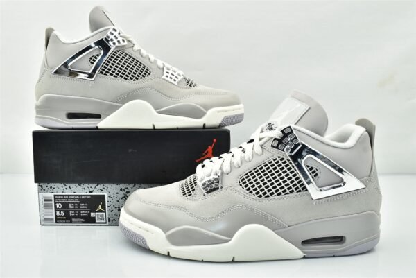 Air Jordan 4 WMNS "Frozen Moments" - Image 3