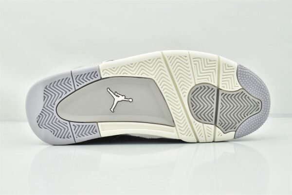 Air Jordan 4 WMNS "Frozen Moments" - Image 10