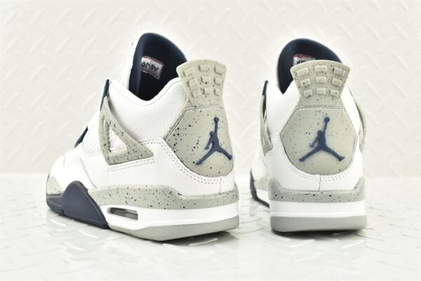 Air Jordan 4 “Midnight Navy” - Image 6