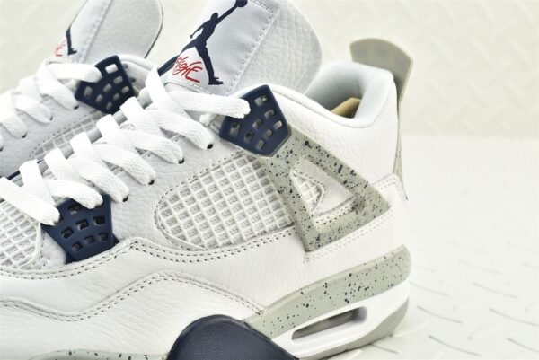Air Jordan 4 “Midnight Navy” - Image 4