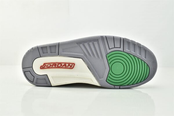 Air Jordan 3 WMNS Lucky Green - Image 10