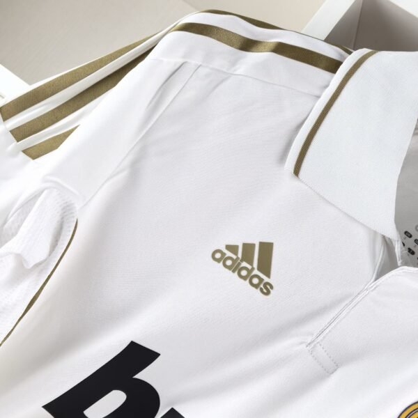 Real Madrid 2011-12 Home Kit - Retro Classic Jersey - Image 4